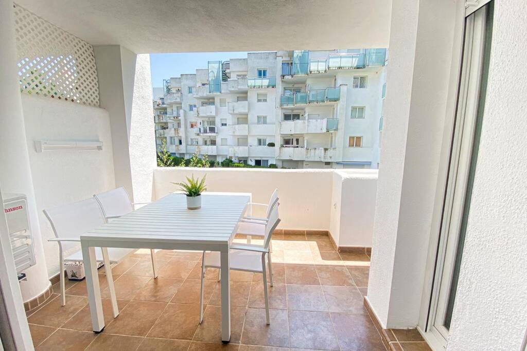 Blue Marina - Terraza, Piscina Y Wifi Gratis Lejlighed Roses Eksteriør billede